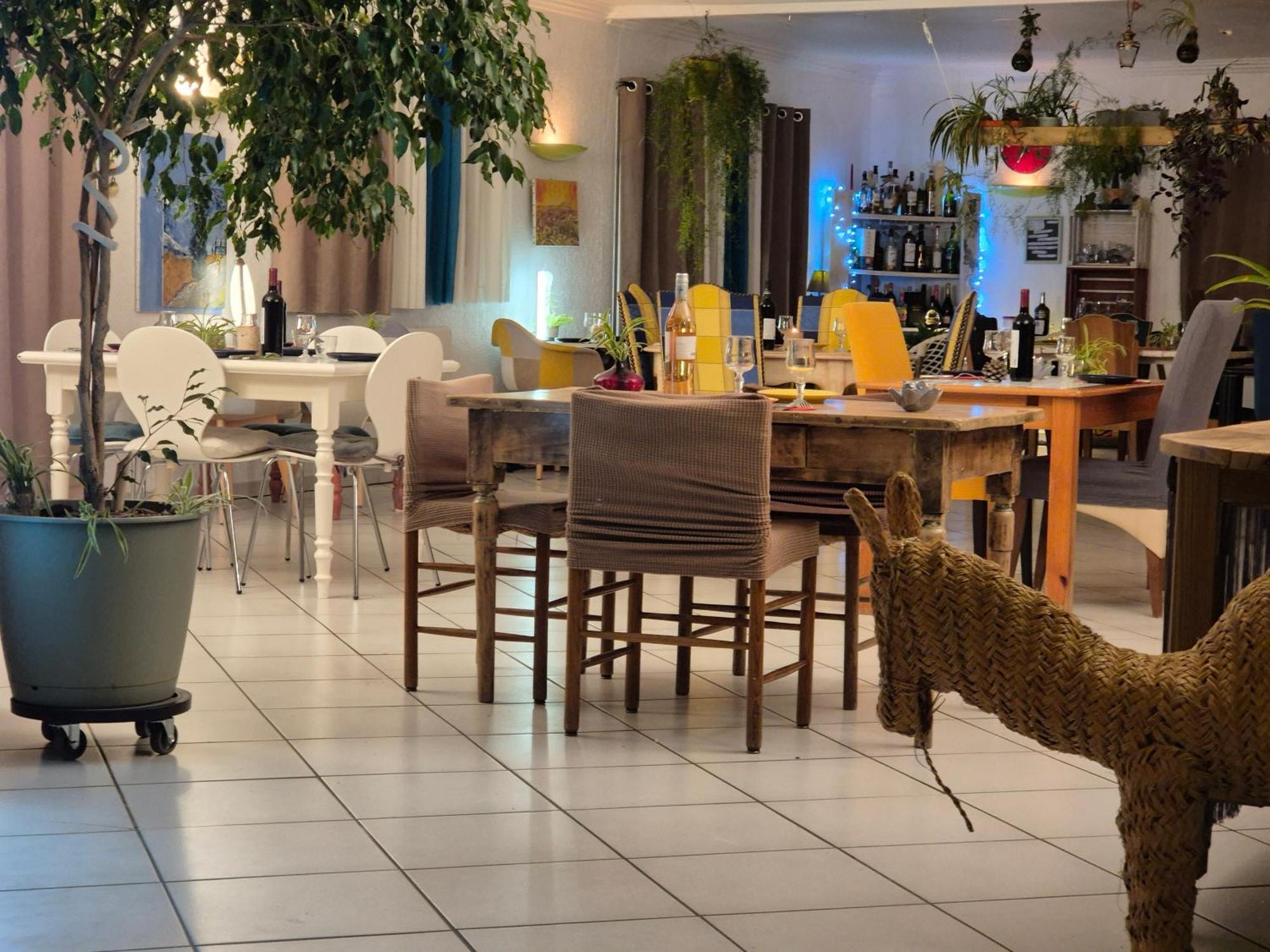 Bel Hotel Restaurant La Gentilhommiere トレベス エクステリア 写真